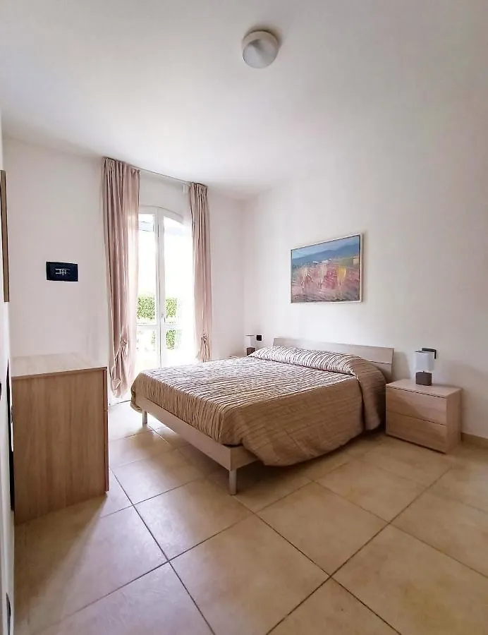Residenza Casa Bianca Aparthotel Marina di Massa