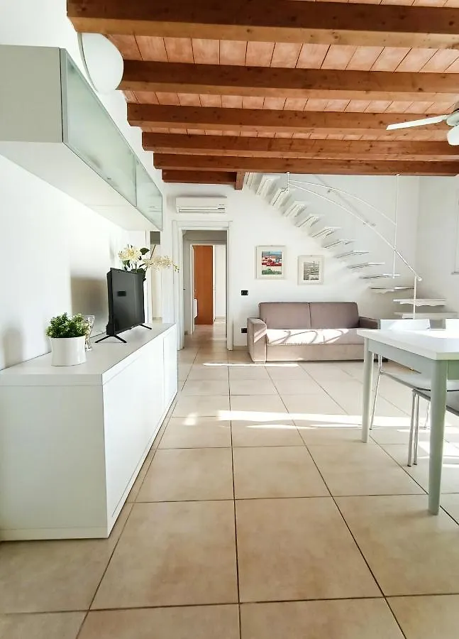 Residenza Casa Bianca Aparthotel Marina di Massa