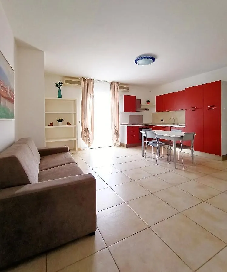 Residenza Casa Bianca Aparthotel Marina di Massa 0*,  Italië