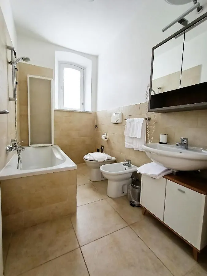 Residenza Casa Bianca Aparthotel Marina di Massa